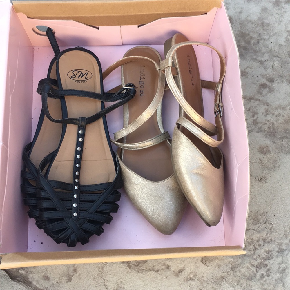 2 pairs of size 6.5 flats